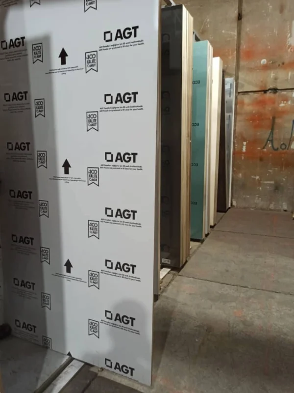 هیگلاس AGT